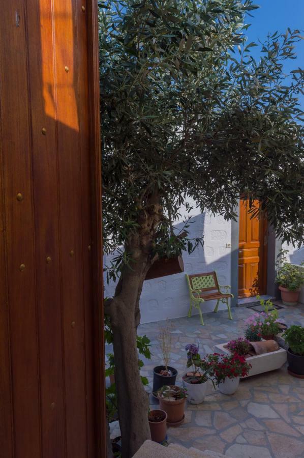 Manos House In Chora Vila Pátmos Exterior foto